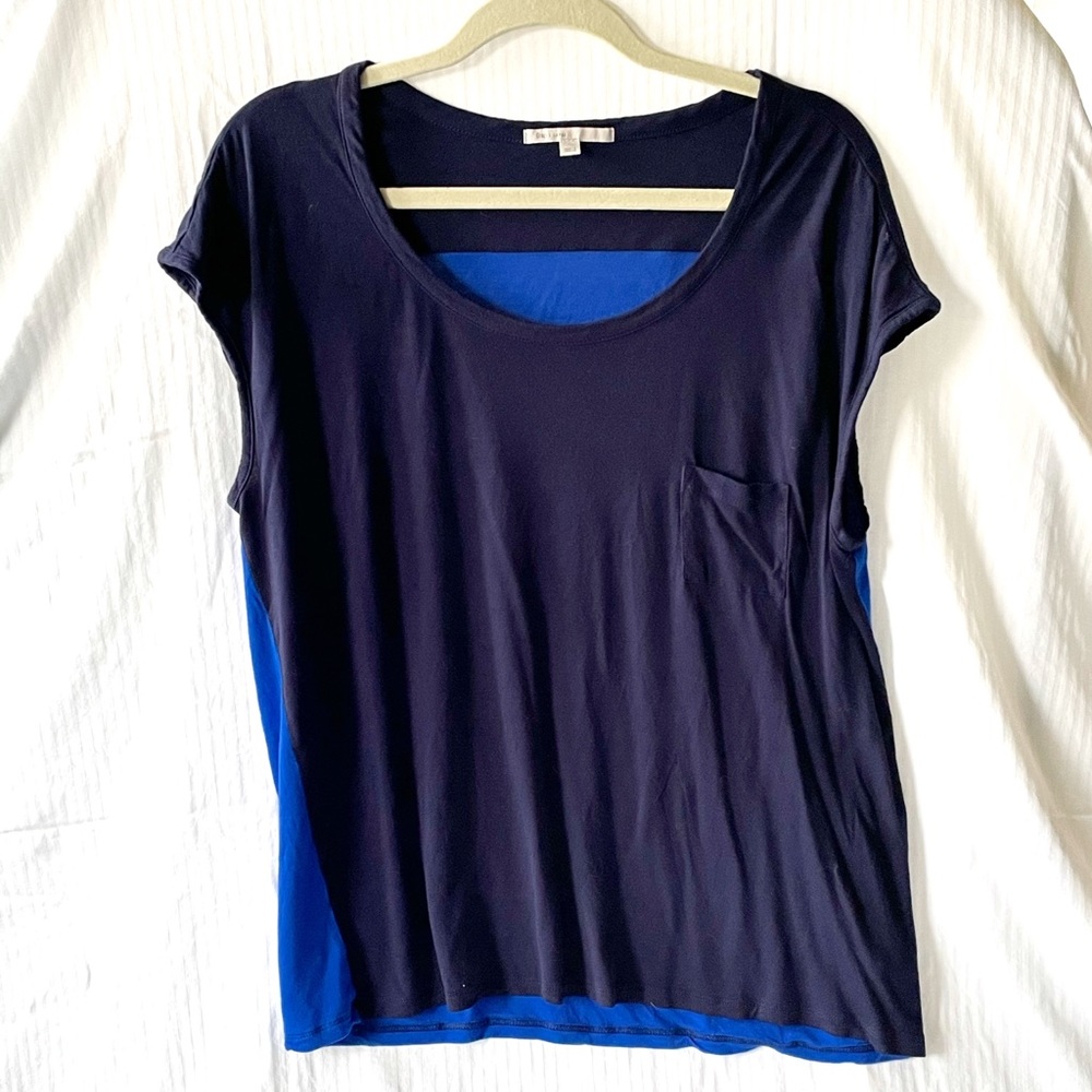 Women’s Gap tshirt